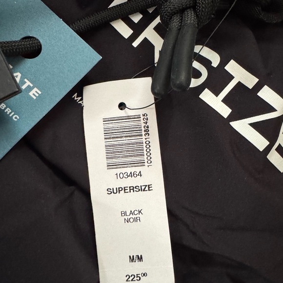 Aritzia- The Supersize Puff Vest- Black - Picture 5 of 6